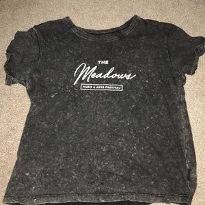 American Eagle shirt